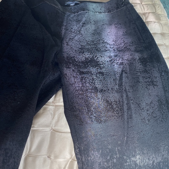 Textured Ankle Slit Black Pants - Picture 8 of 8